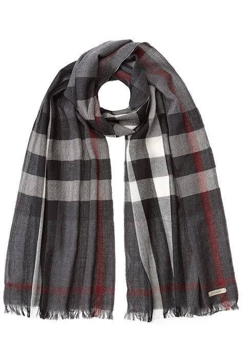 burberry cashmere sjaal|burberry check wool scarf.